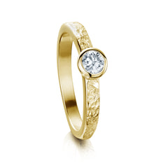 Matrix Cubic Zirconia Ring in 9ct Yellow Gold
