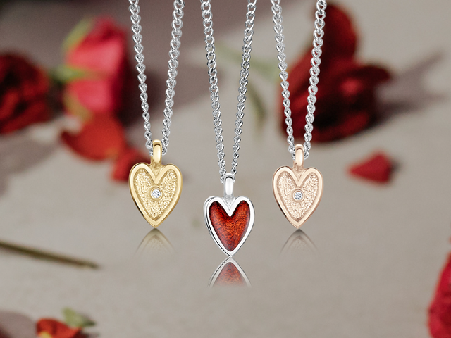 Our Valentine's Gift Guide for Him & Her 💕