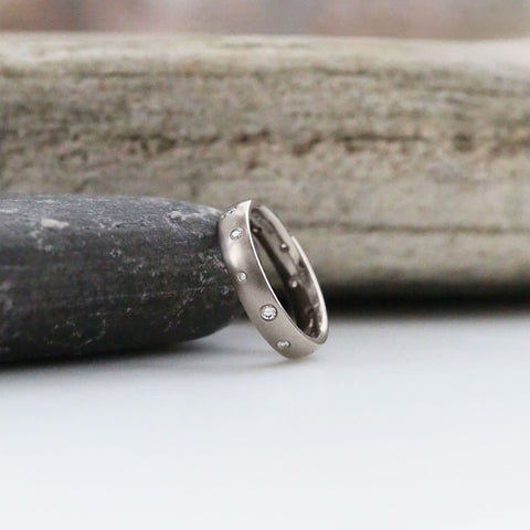 Traditional 12-diamond 4mm Constellation Ring in 18ct White Gold by Sheila Fleet Jewellery