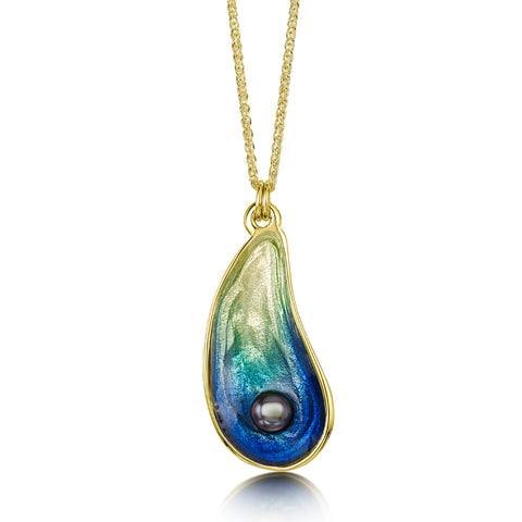 Mussel 18ct Yellow Gold Medium Pendant with Black Pearl in Ocean Enamel by Sheila Fleet Jewellery