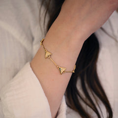 Wing 5-link Bracelet in 9ct Yellow Gold by Sheila Fleet Jewellery