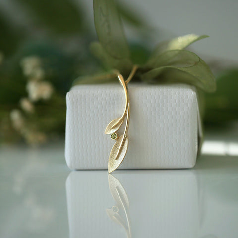 Rowan Two-Leaf Pendant Necklace in 9ct Yellow Gold with Peridot by Sheila Fleet Jewellery