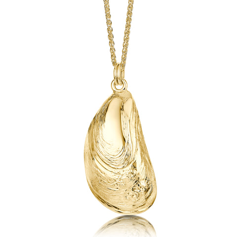 Mussel Large Pendant with Peach Pearl in 9ct Yellow Gold by Sheila Fleet Jewellery