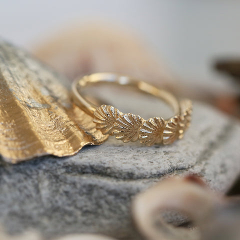 Scallop 6-shell Ring in 9ct Yellow Gold by Sheila Fleet Jewellery