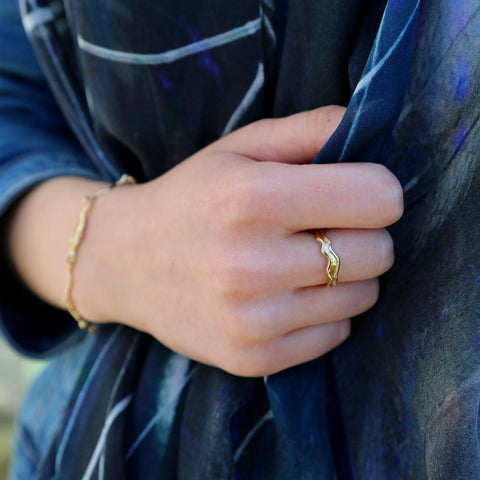 River Ripples Ring in 9ct Yellow Gold
