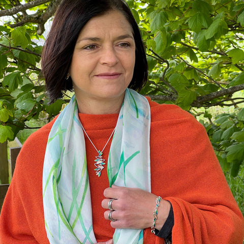 Seasons Gold Leaves Dress Pendant in Spring Enamel