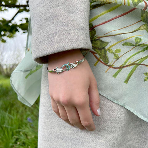 Bluebell Bangle in Whitebell Enamel by Sheila Fleet Jewellery