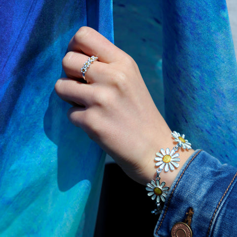 Daisies at Dawn 4-flower Enamel Ring in Sterling Silver