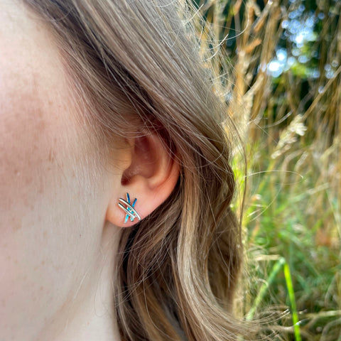 Wild Grasses Small 4-strand Stud Earrings in Peacock Enamel