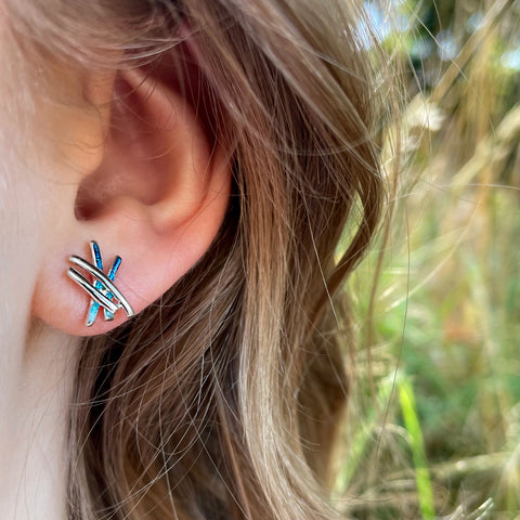 Wild Grasses Small 4-strand Stud Earrings in Peacock Enamel
