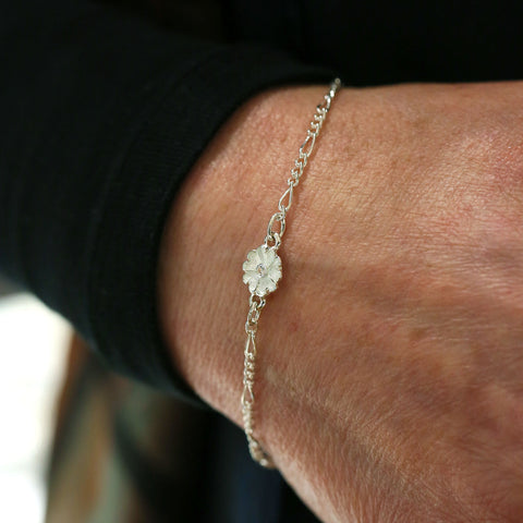 Primula Scotica 1-flower Cubic Zirconia Bracelet in Crystal Enamel by Sheila Fleet Jewellery