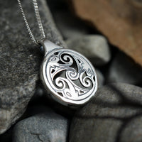 Birsay Disc Pendant Necklace in Sterling Silver