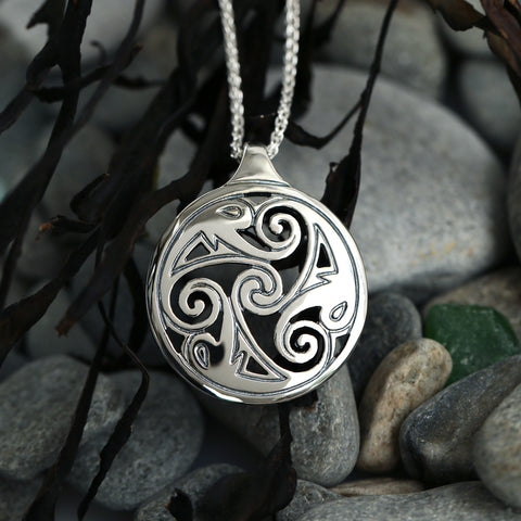 Birsay Disc Dress Pendant in Sterling Silver