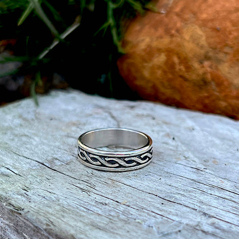 Pierowall Twist Celtic Ring in Sterling Silver by Sheila Fleet Jewellery