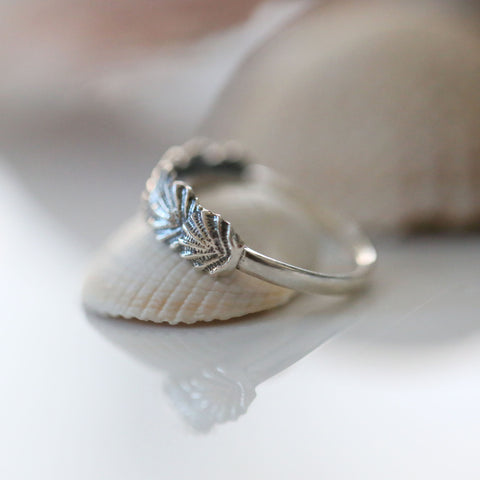 Scallop 6-shell Ring in Sterling Silver by Sheila Fleet Jewellery