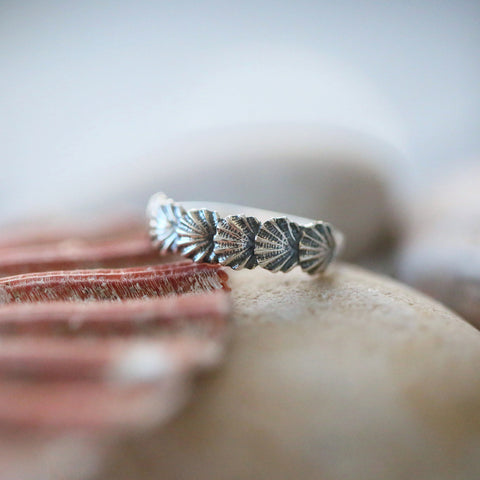 Scallop 6-shell Ring in Sterling Silver by Sheila Fleet Jewellery