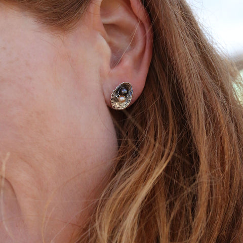 Limpet Oxidised Stud Earrings with Black & Peach Pearls by Sheila Fleet Jewellery