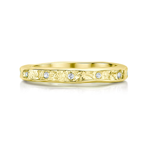 Matrix 12-Diamond Band in 18ct Yellow Scottish Gold by Sheila Fleet Jewellery
