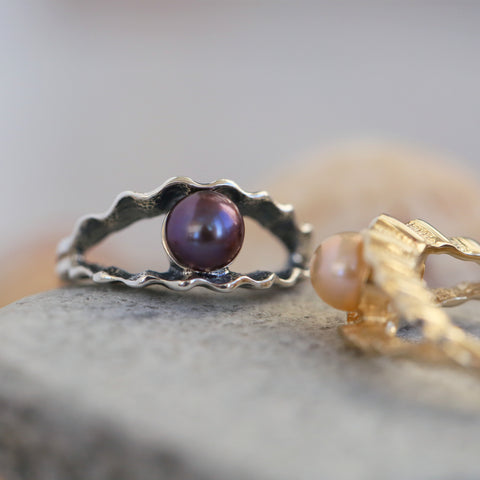 Scallop Black Pearl Ring in Sterling Silver by Sheila Fleet Jewellery