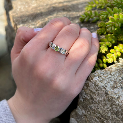 Celtic Knotwork Peridot Ring in Sterling Silver by Sheila Fleet Jewellery