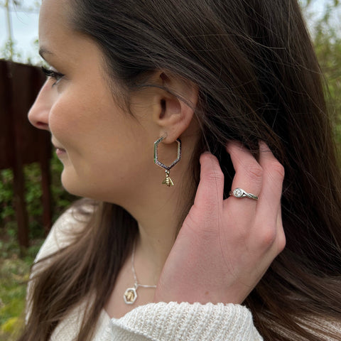 Honeycomb Small Hoop Earrings with 9ct Yellow Gold Bee