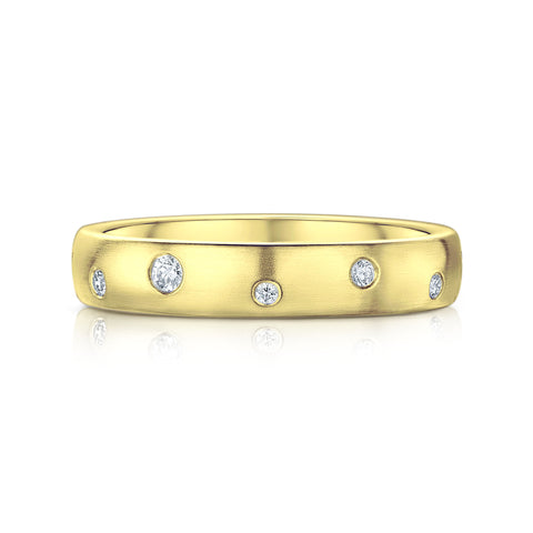 Traditional 12-diamond 4mm Constellation Ring in 18ct Yellow Gold by Sheila Fleet Jewellery