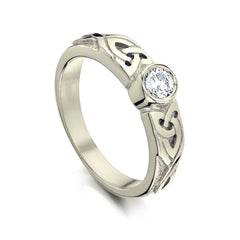 Celtic Knotwork Diamond Solitaire Ring in 9ct White Gold