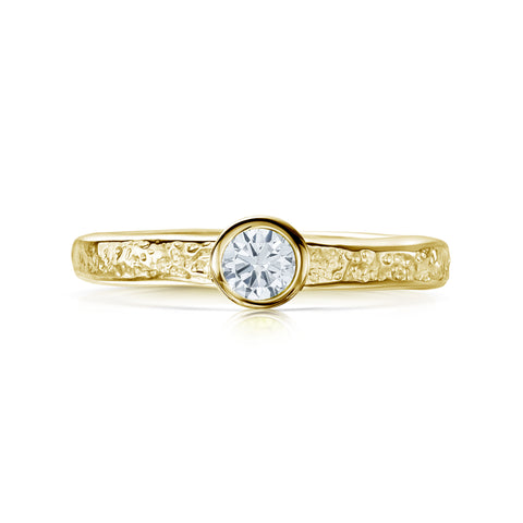 Matrix Cubic Zirconia Ring in 9ct Yellow Gold