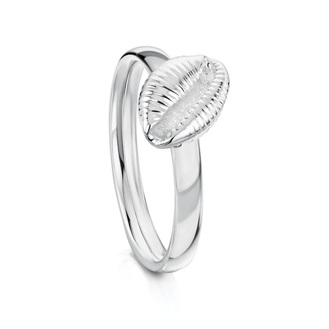 Groatie Buckie Large Shell Ring in Sterling Silver by Sheila Fleet Jewellery