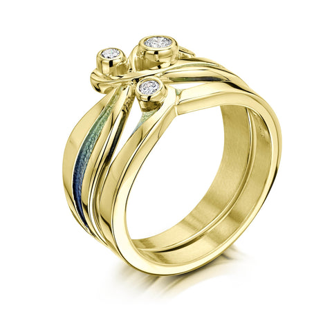 New Wave ‘Ocean’ Enamel Diamond Ring Set in 18ct Yellow Gold