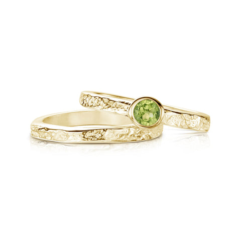 Matrix Peridot Ring Set in 9ct Yellow Gold